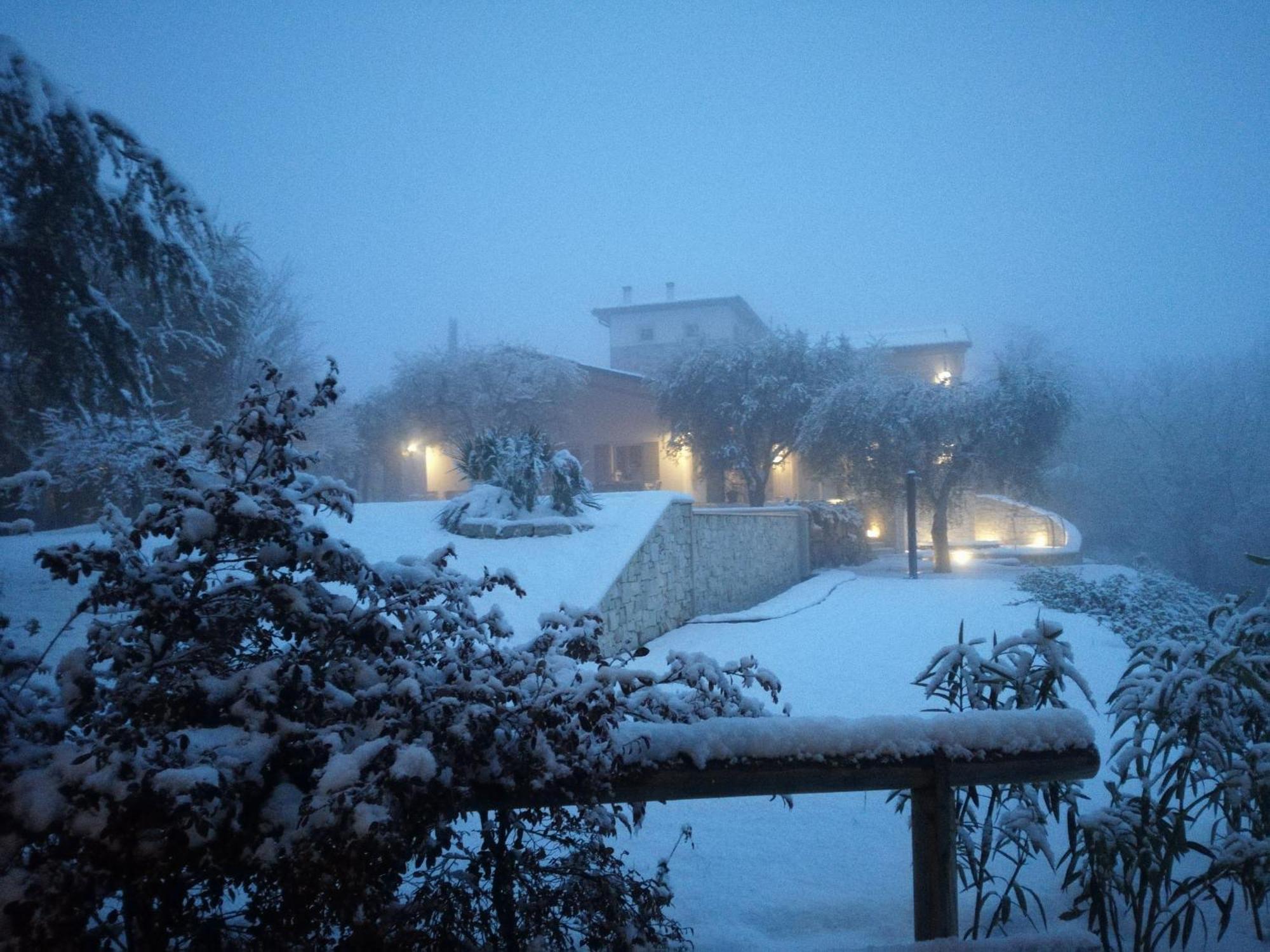 Relais Colle San Giorgio Bed and Breakfast Μπαρντολίνο Εξωτερικό φωτογραφία