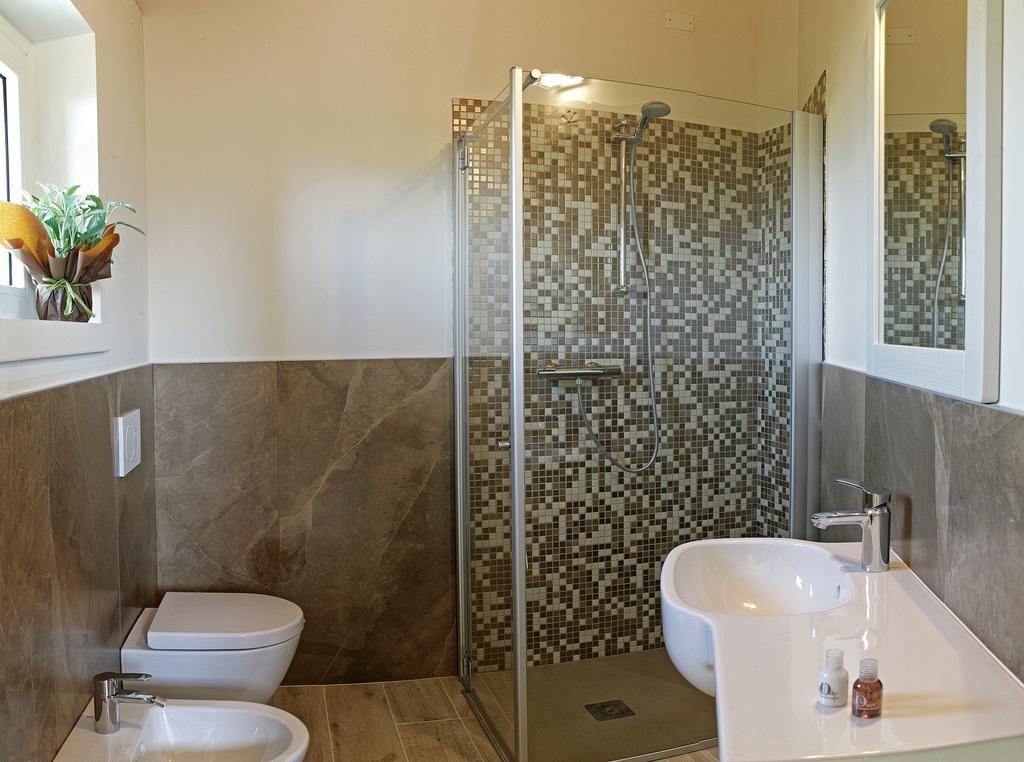 Relais Colle San Giorgio Bed and Breakfast Μπαρντολίνο Δωμάτιο φωτογραφία